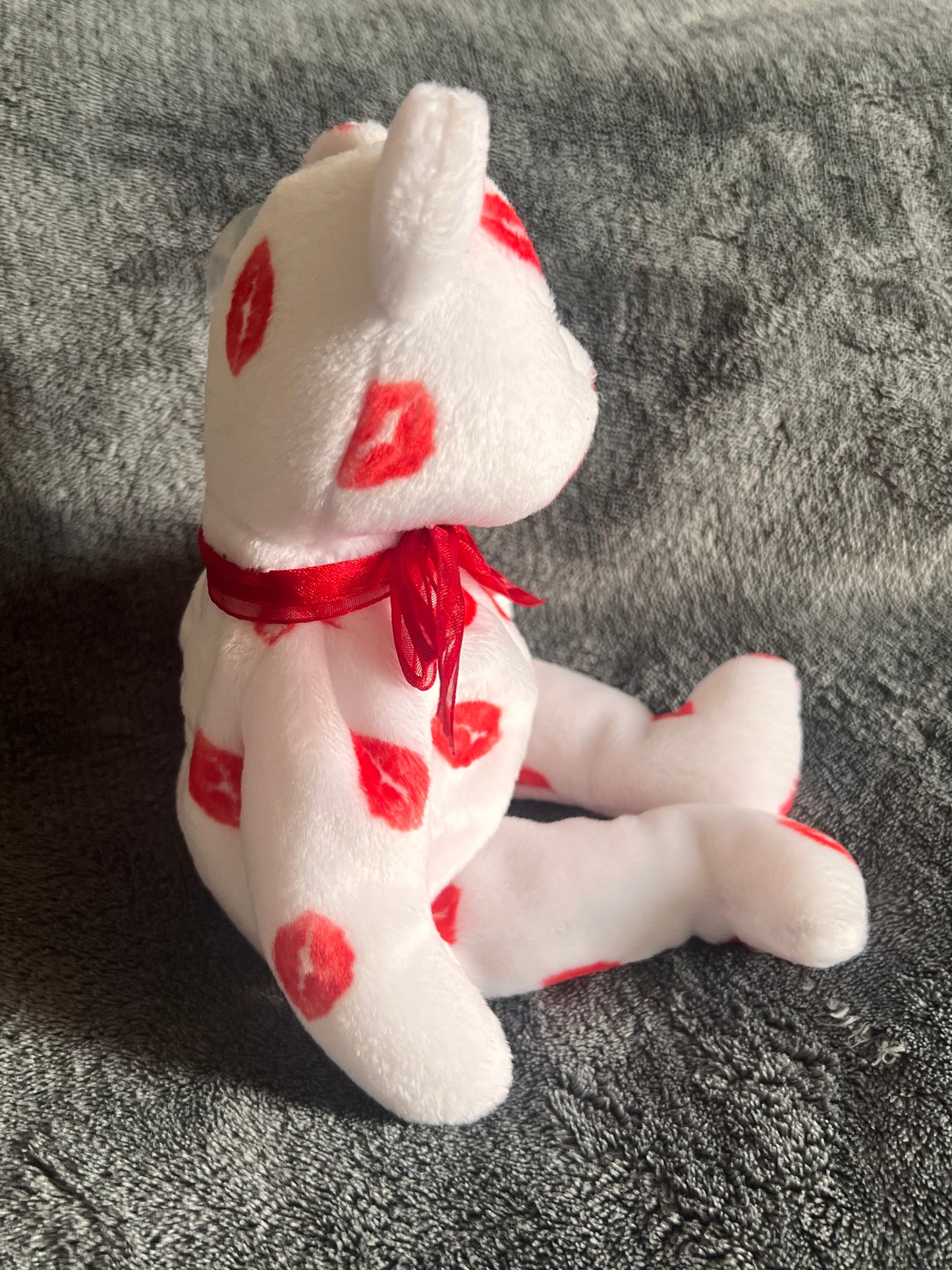 Ty Beanie Baby Smooch Vintage ( Pre Loved )